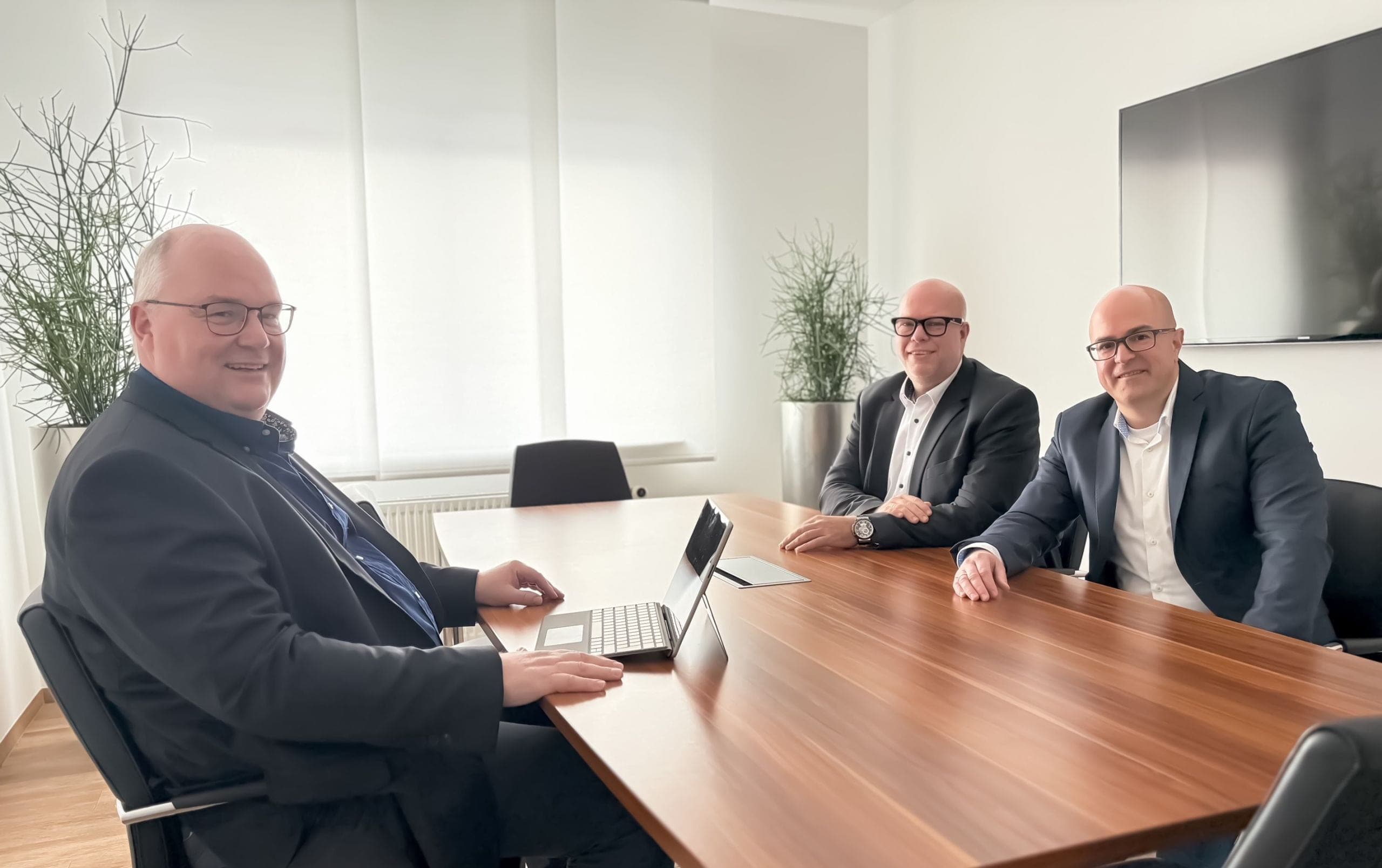 Team der Kanzlei ZRK Steuerberater in Offenbach am Main